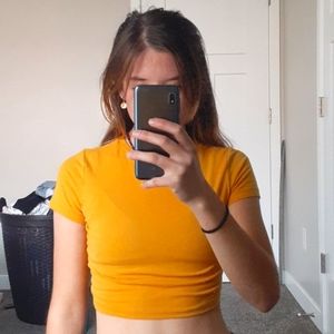 XS yellow cropped shirt